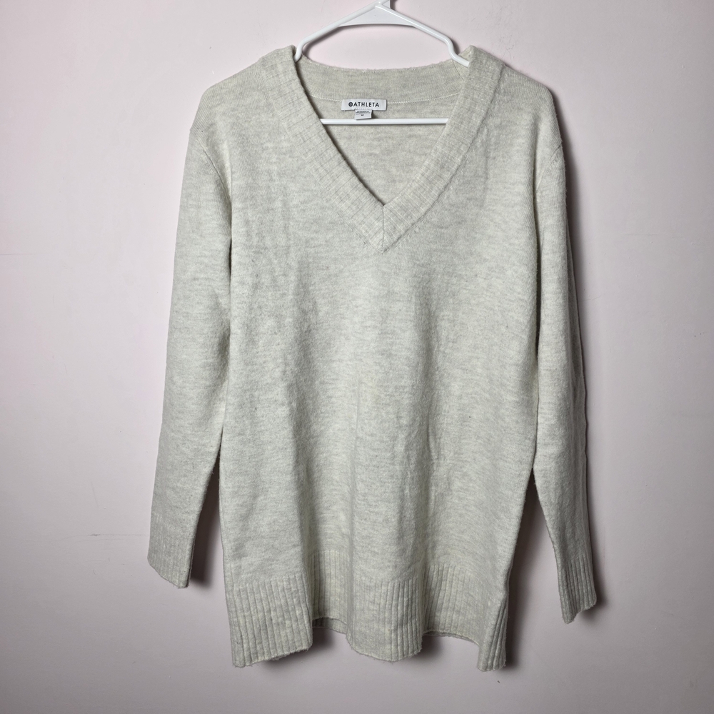 Athleta Merino Wool Sweater M Cream V Neck Lightweight Cozy Extra Fine Knit